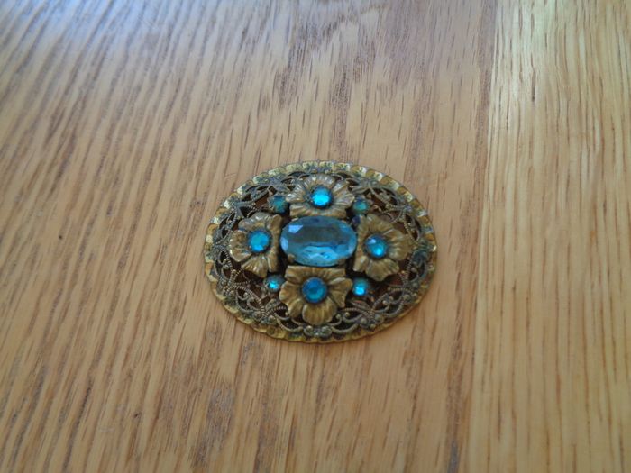 Vintage Brooch for Sale