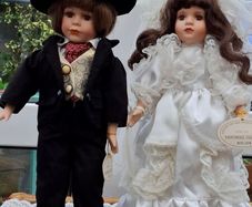 Knightsbridge bride and groom set