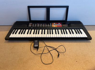 Yamaha Keyboard
