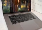 MacBook Pro 15-inch Excellent Condition (21 Battery Cycle Count)