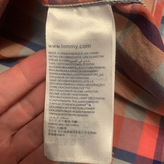 Tommy Hilfiger ladies fitted shirt. Size 10