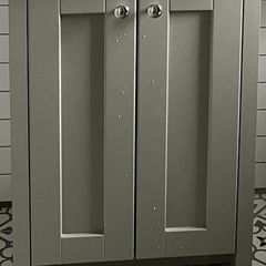 Bathroom vanity unit