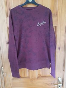 mans jumper size large