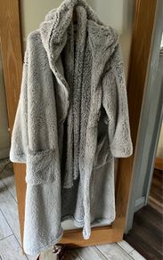 Grey dressing gown, size L with hood