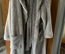 Grey dressing gown, size L with hood