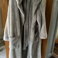 Grey dressing gown, size L with hood