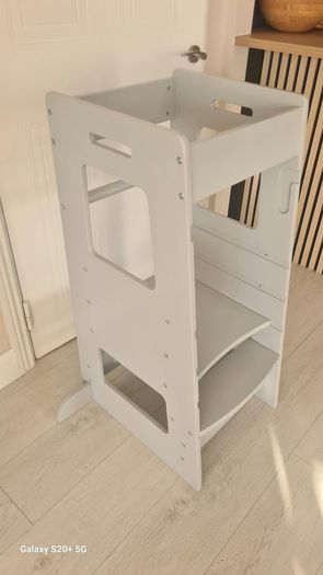 Montessori toddler tower