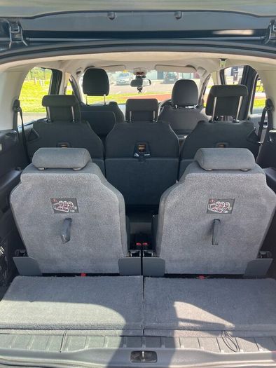 2015 Peugeot 5008
