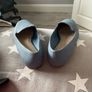 Blue pumps Image 3