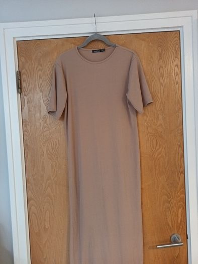 Boohoo Rib Style Dress. S.14.