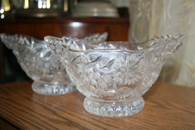 Vintage Crystal Footed Bowls With Frosted Leaf & Rose Pattern 7,3" x 5,2" h 4"