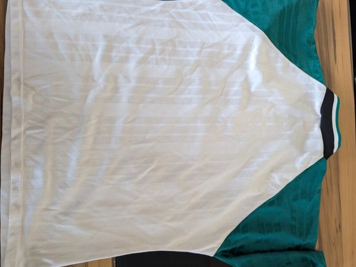 Original 1995 Liverpool jersey adult med
