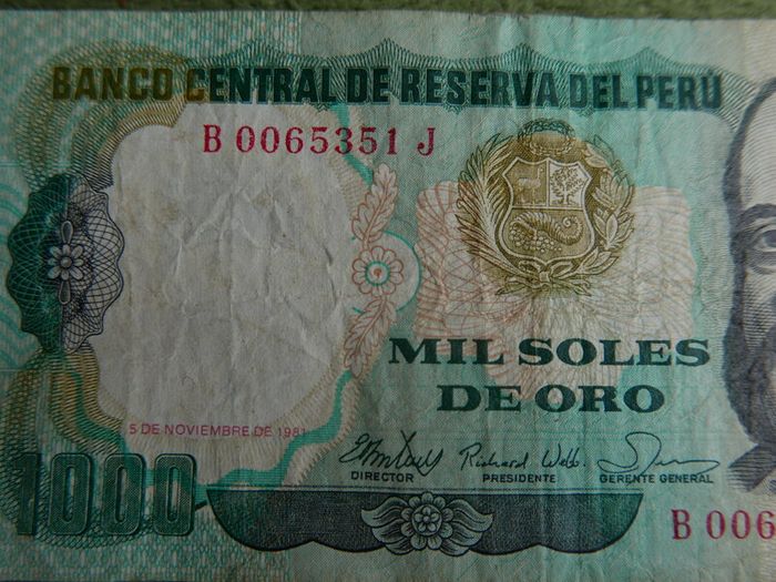 Variety of 10 Different Foreign Banknotes most of Peru