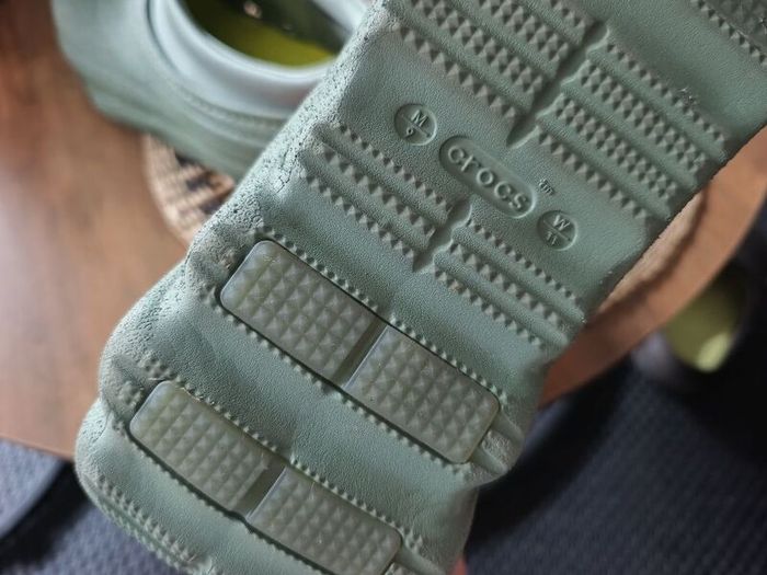 Crocs