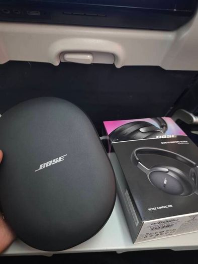 Brand new Bose quietcomfort ultra unused