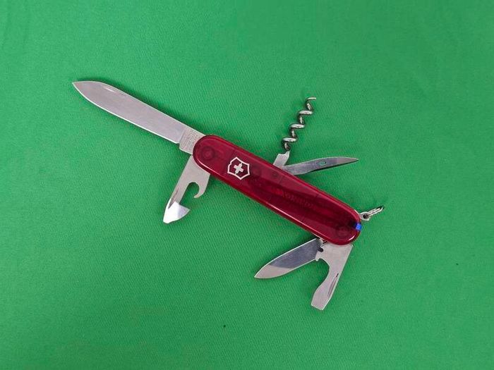 Victorinox Swiss Army Knife Lot