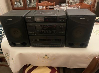 Sony CD Player & Radio