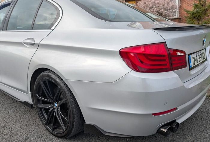 BMW 5-Series 2012