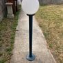 Outdoor Standing Light Image 4