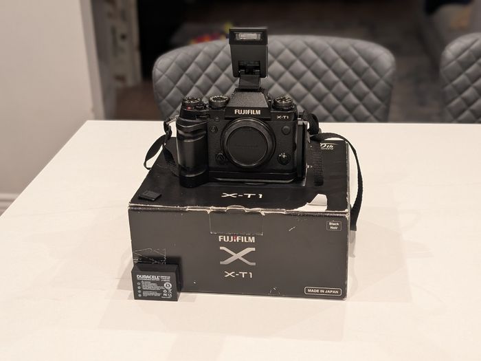 Fujifilm X-T1 and 7Artisans 55mm 1.4