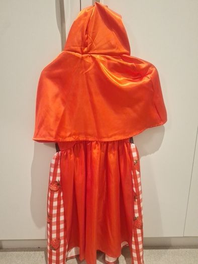 Little Red Riding Hood girls Halloween costume Age 7-8.  Brand new with tags.