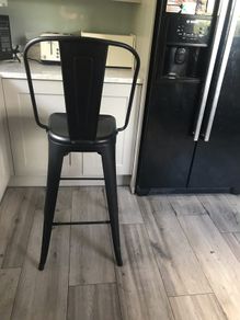 Bar stool