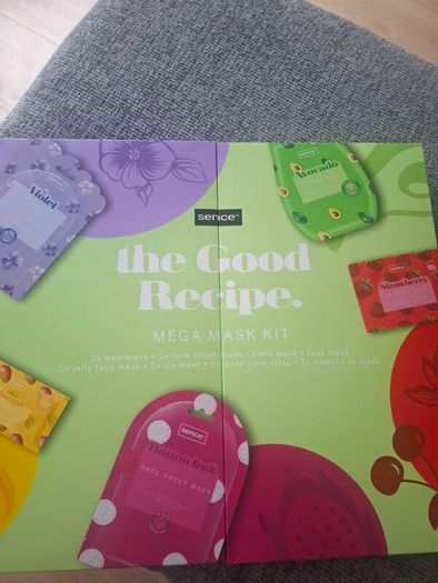 Face mask gift set
