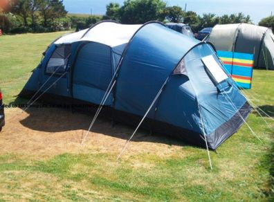 Royal Atlanta 6 tent 2 tables tent carpet steel bed