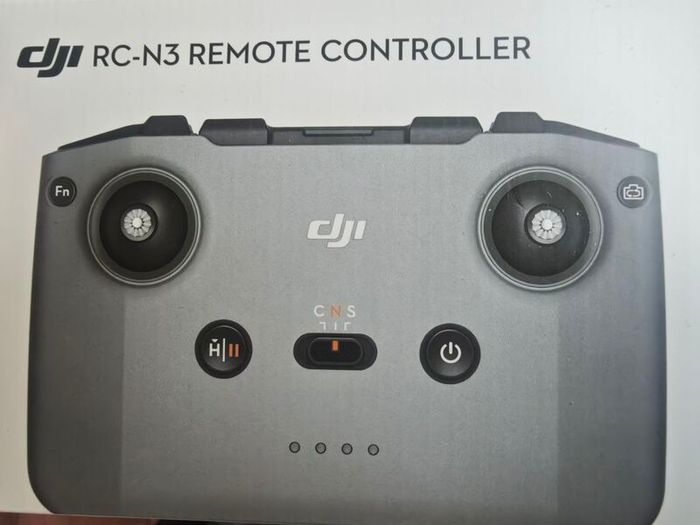 As new - DJI Neo + Remote, case, battery