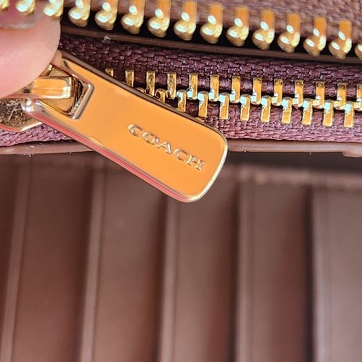 Coach purse (brand new)