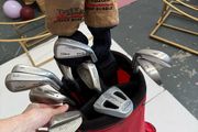 set golf clubs