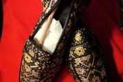 Flat slippers/shoes