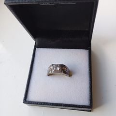 Diamond ring