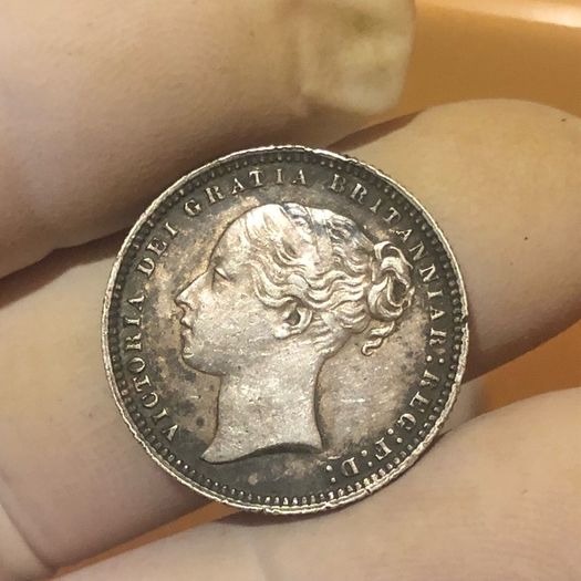 1878 Silver Shilling Die 3 Victoria Nice grade