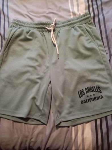Mens Shorts, New, Large, Draw String Adjustable.