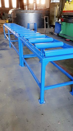 Work benches