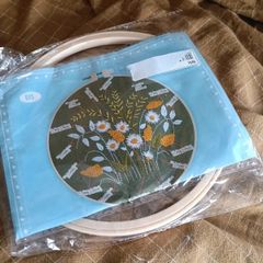 Floral Embroidery Kit
