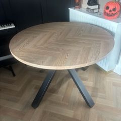 kitchen table and 4 black chairs