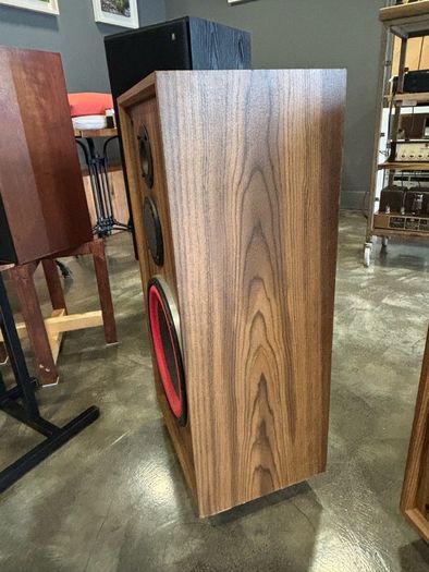 Cerwin Vega DX5 vintage Speakers
