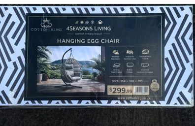 egg chair