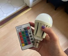 Colour changing lightbulb