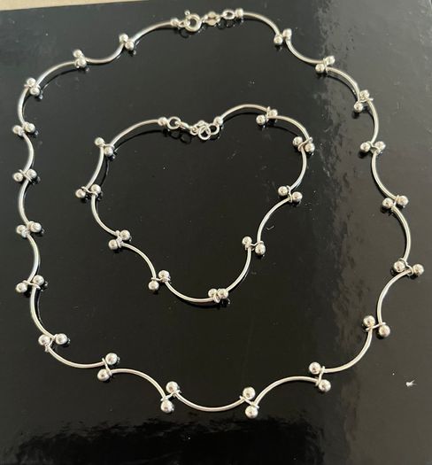 Silver Necklace & Bracelet