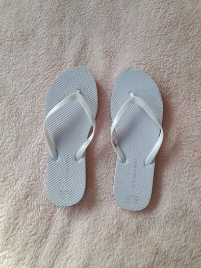 flip flops