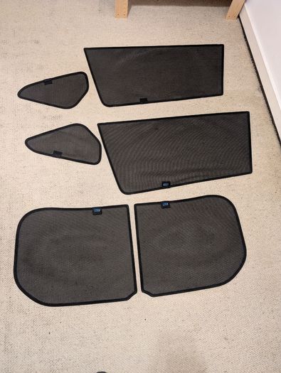 Toyota RAV4 - 2019> Window Sun Shades
