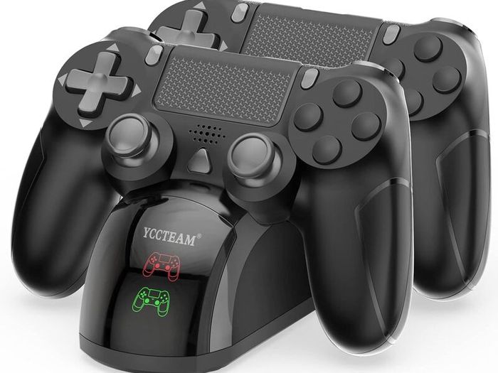 PS4 Controller Charger, Fast Dual USB P4 Controller Charging Station P4 / PS4 Slim/P-S4 Pro Charging Dock Stand Station 4 Thumb Grips