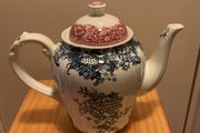 Villeroy and Boch Teapot
