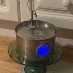 Stainless steel water fountain for pets