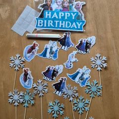 22 Frozen cake or cup cakes decorations