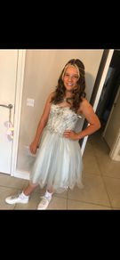 beautiful confirmation dress with head chain & runners