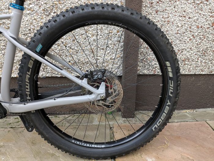 Orbea Laufey 27+ H30 (Size M) - Less than 500km